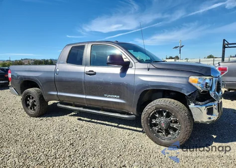2014 Toyota Tundra Double Cab Sr z USA, uszkodzony, nr VIN 5TFUM5F16EX052444